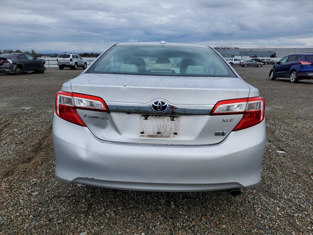 2012 TOYOTA CAMRY HYBRID photo 6