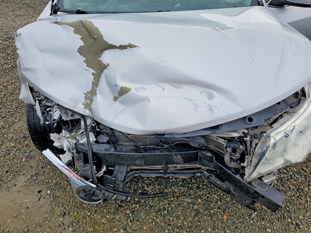 2012 TOYOTA CAMRY HYBRID photo 11