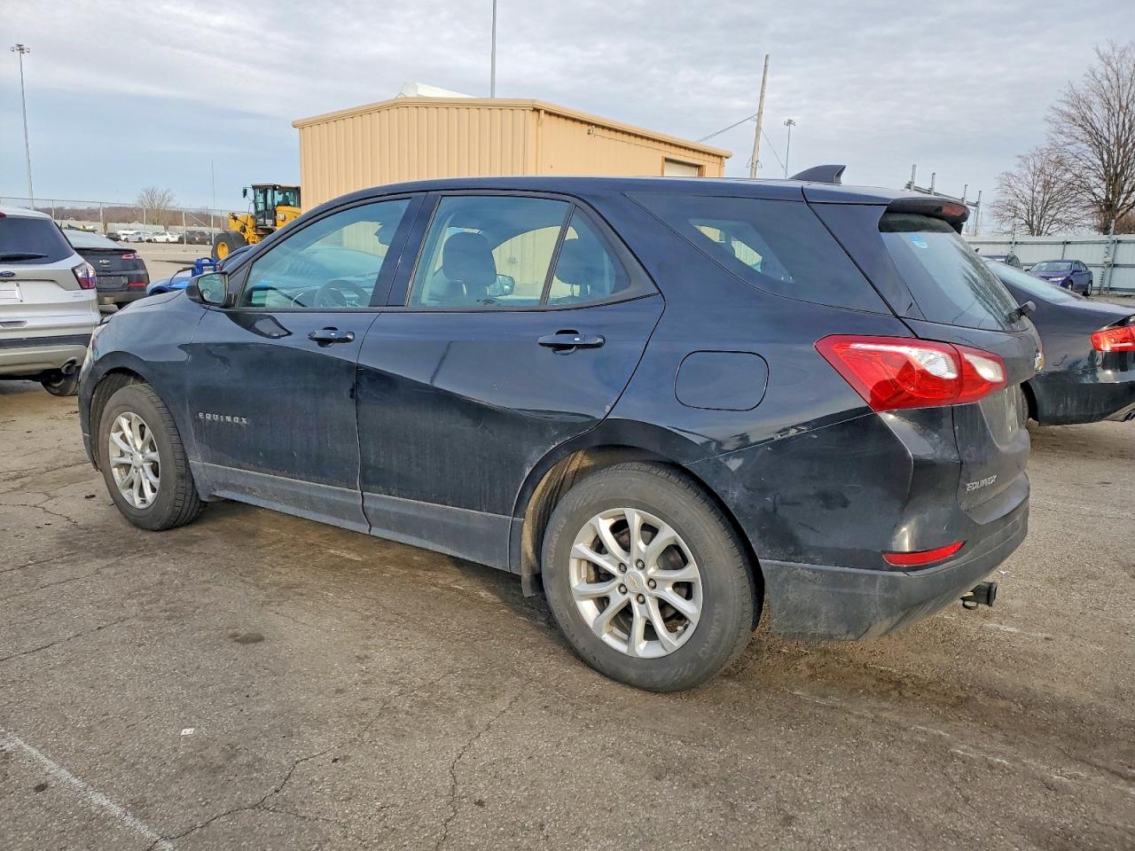 2019 CHEVROLET EQUINOX LS photo 2
