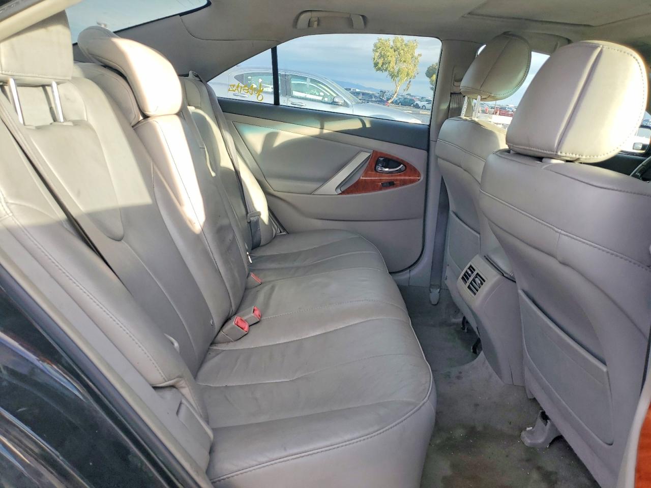2008 TOYOTA CAMRY LE photo 28