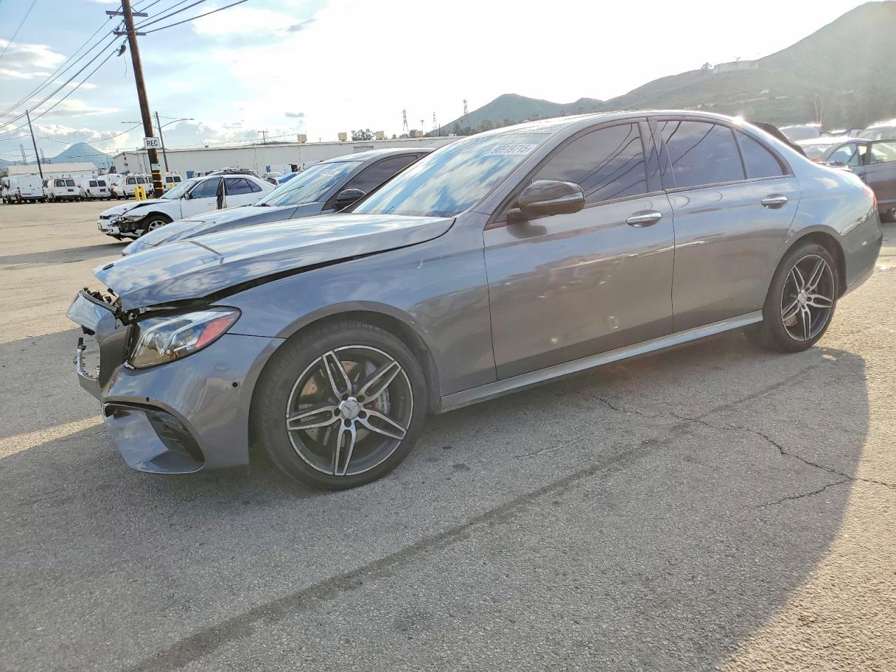 2017 MERCEDES-BENZ E