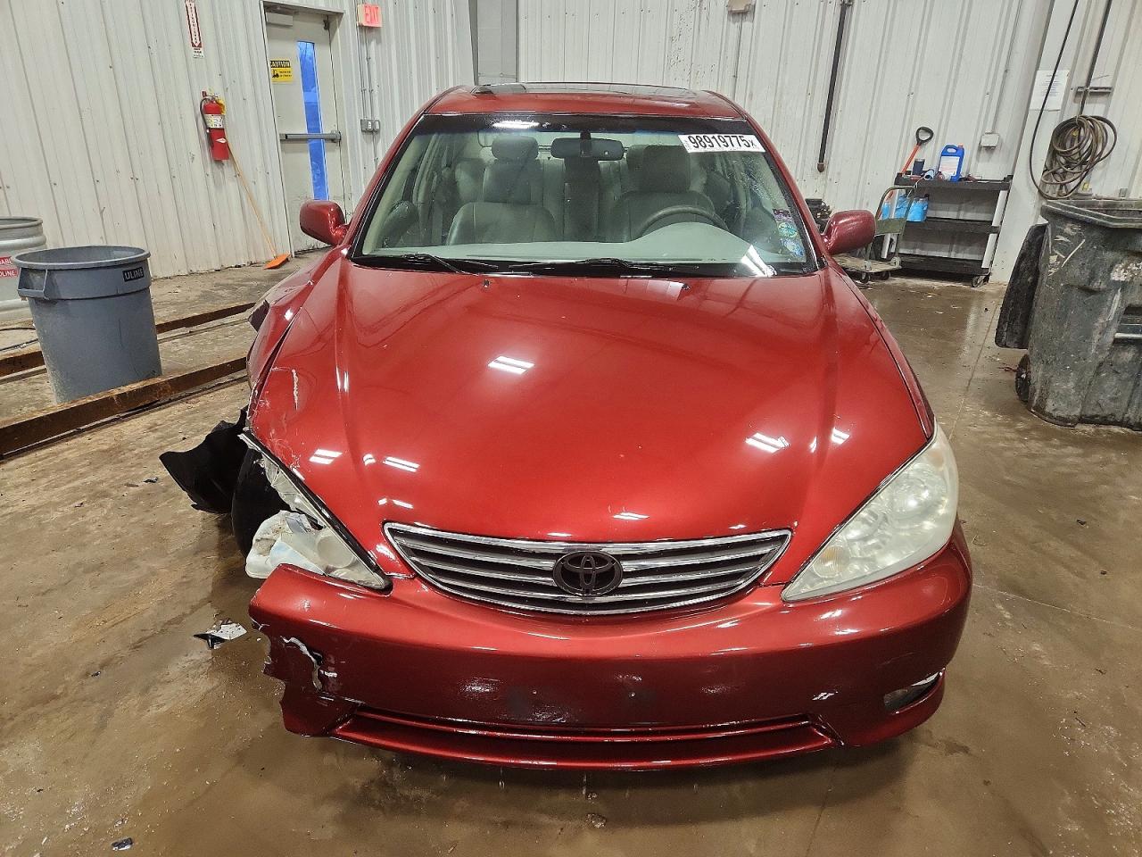 2006 TOYOTA CAMRY XLE V6 photo 5