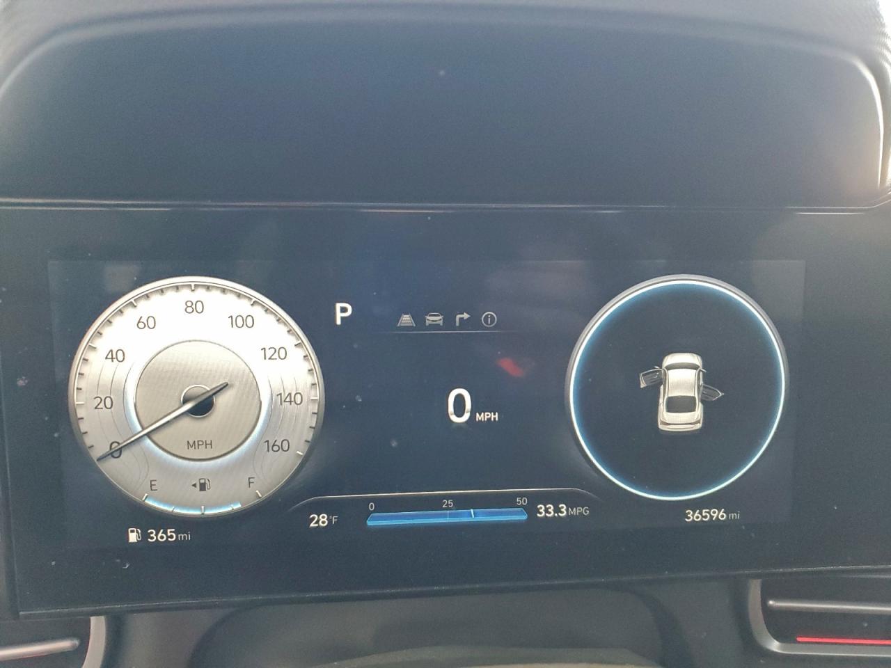 2025 HYUNDAI ELANTRA SEL photo 9