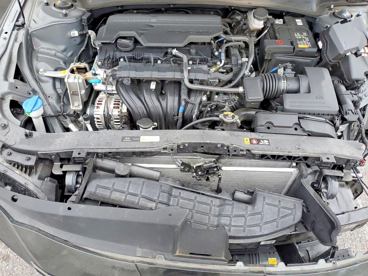 2025 HYUNDAI ELANTRA photo 11