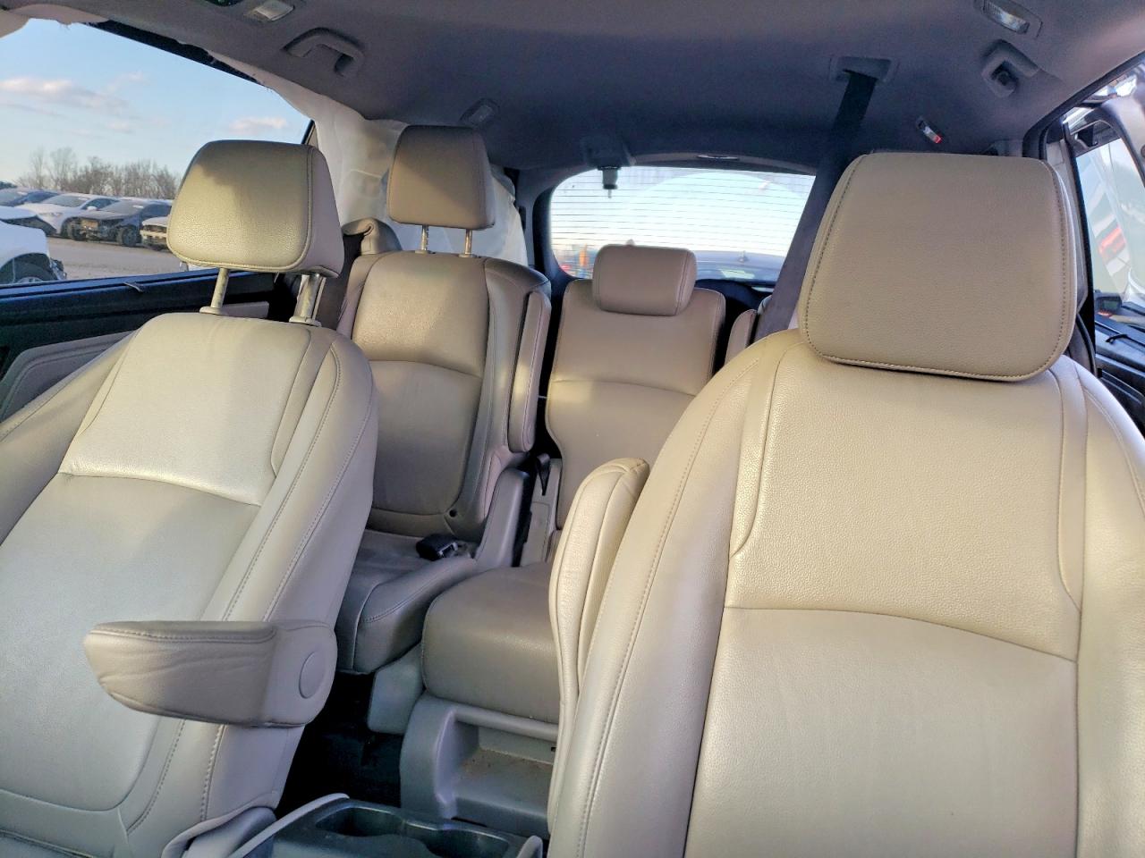 2019 HONDA ODYSSEY EXL photo 10