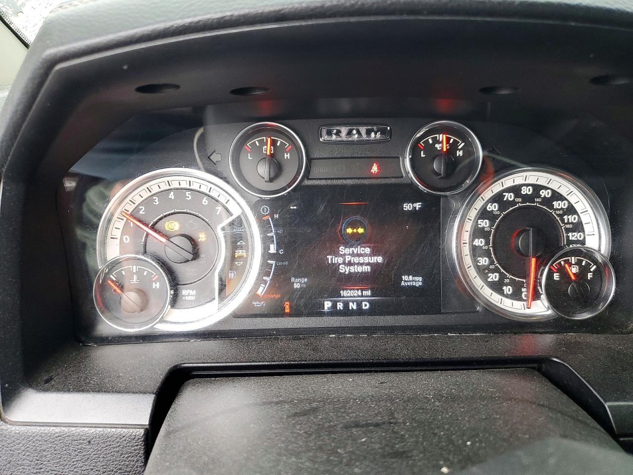 2013 RAM 1500 SPORT photo 17