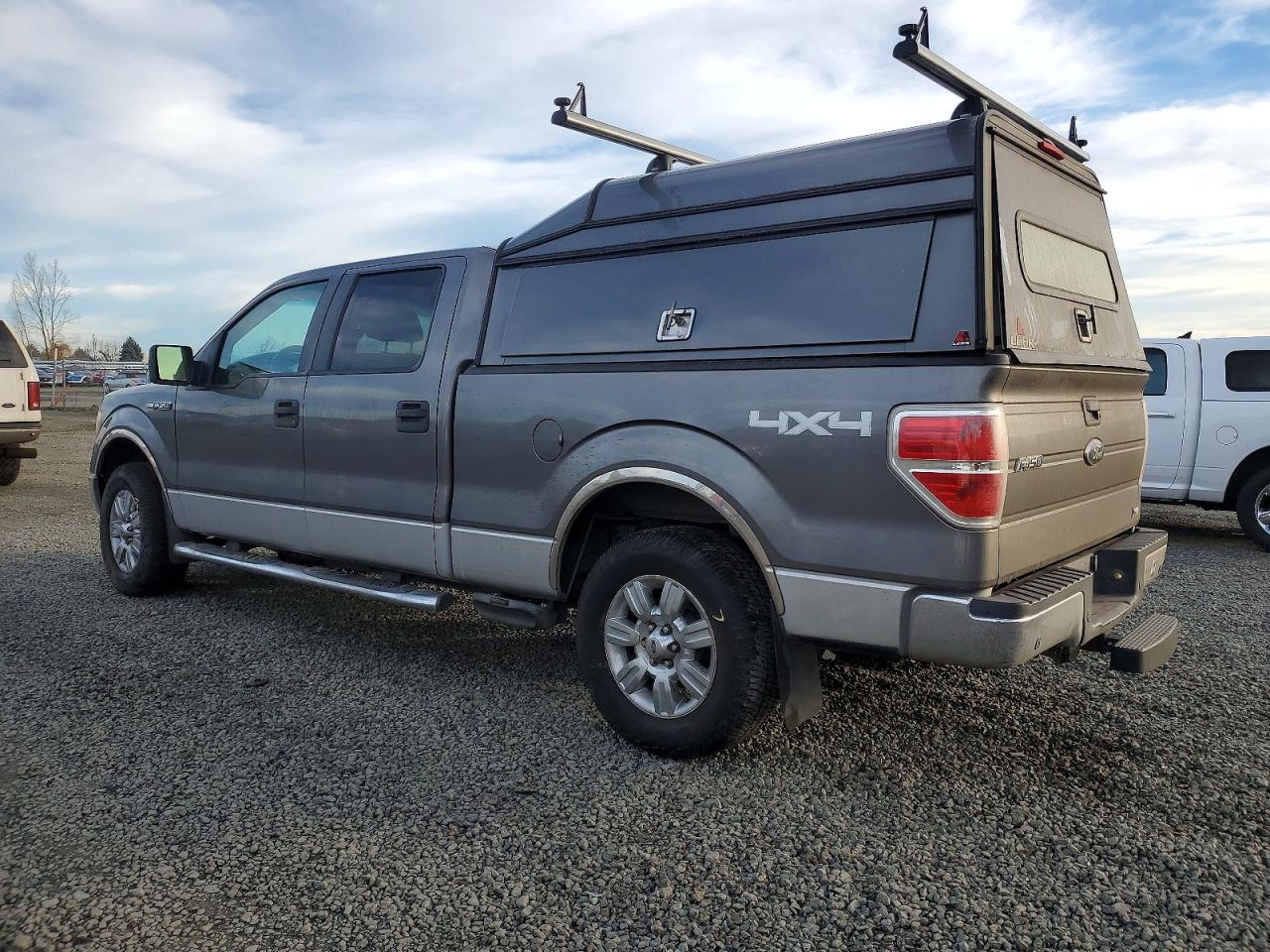 2010 FORD F150 SUPERCREW photo 2