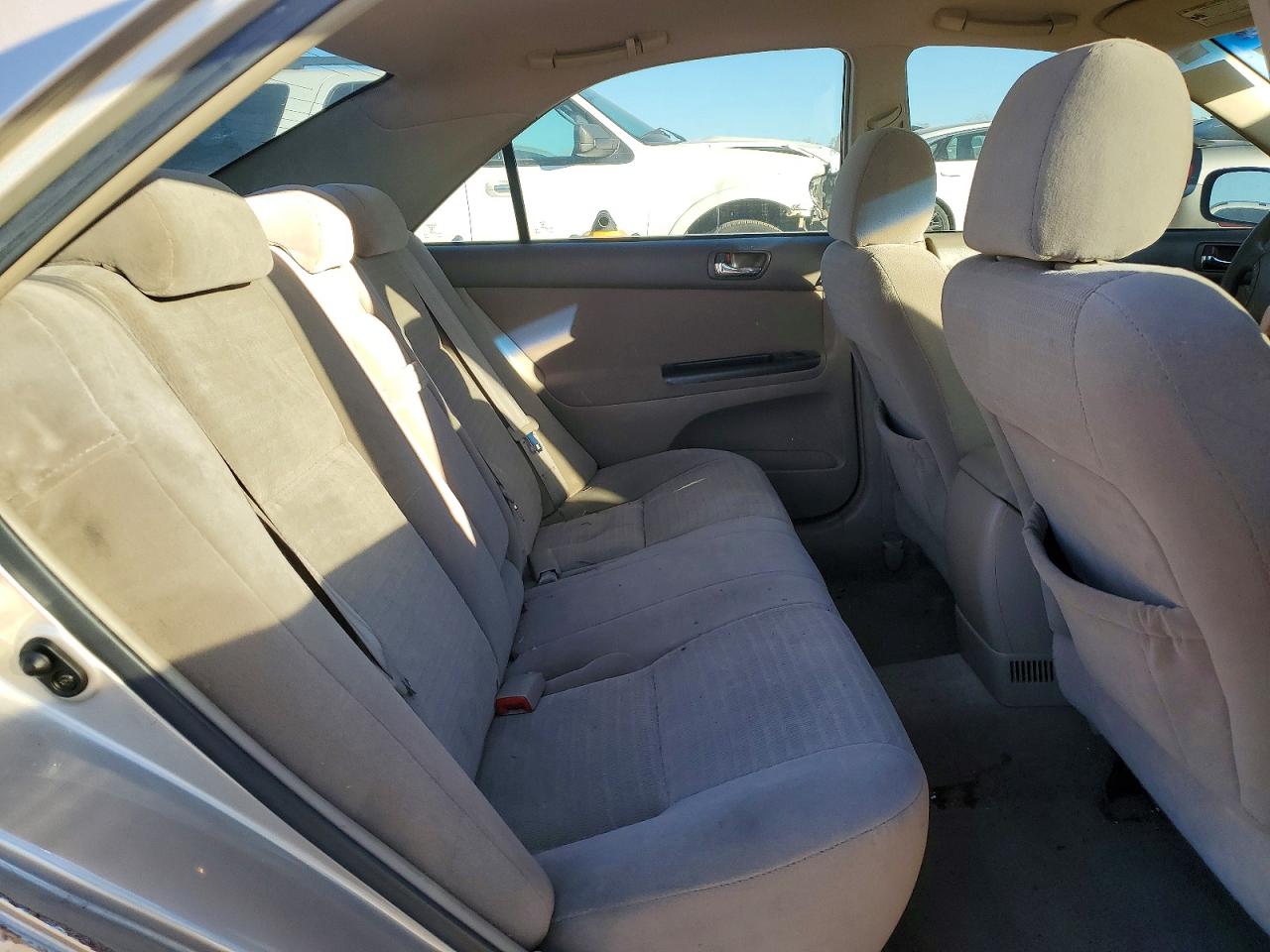 2005 TOYOTA CAMRY LE photo 10