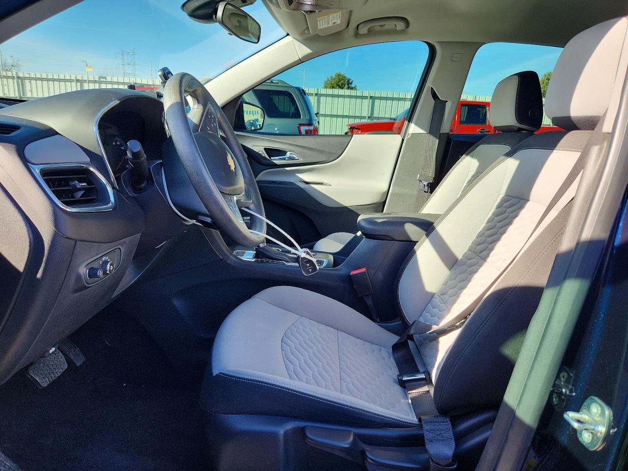 2020 CHEVROLET EQUINOX LS photo 7