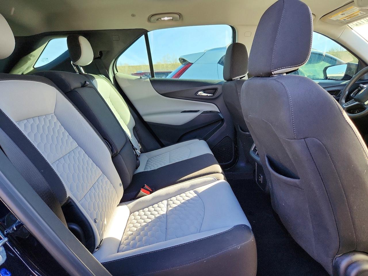 2020 CHEVROLET EQUINOX LS photo 11