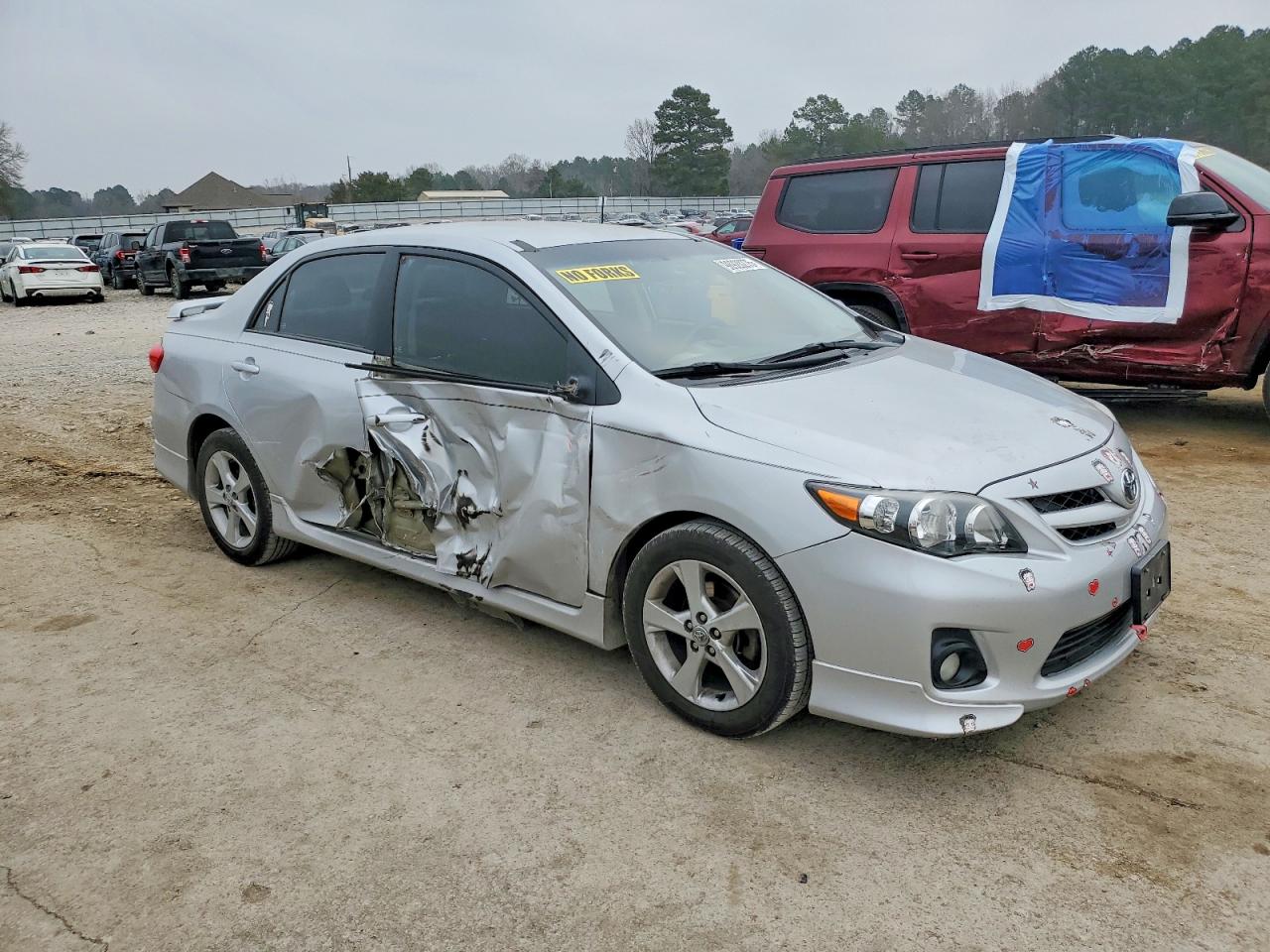 2012 TOYOTA COROLLA BASE photo 7