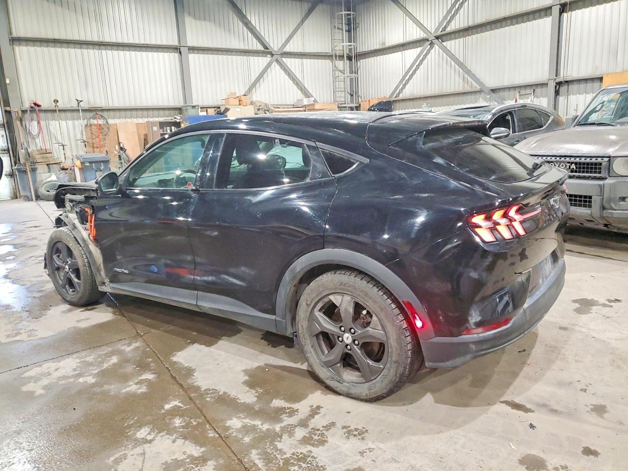 2021 FORD MUSTANG MACH-E SELECT photo 2
