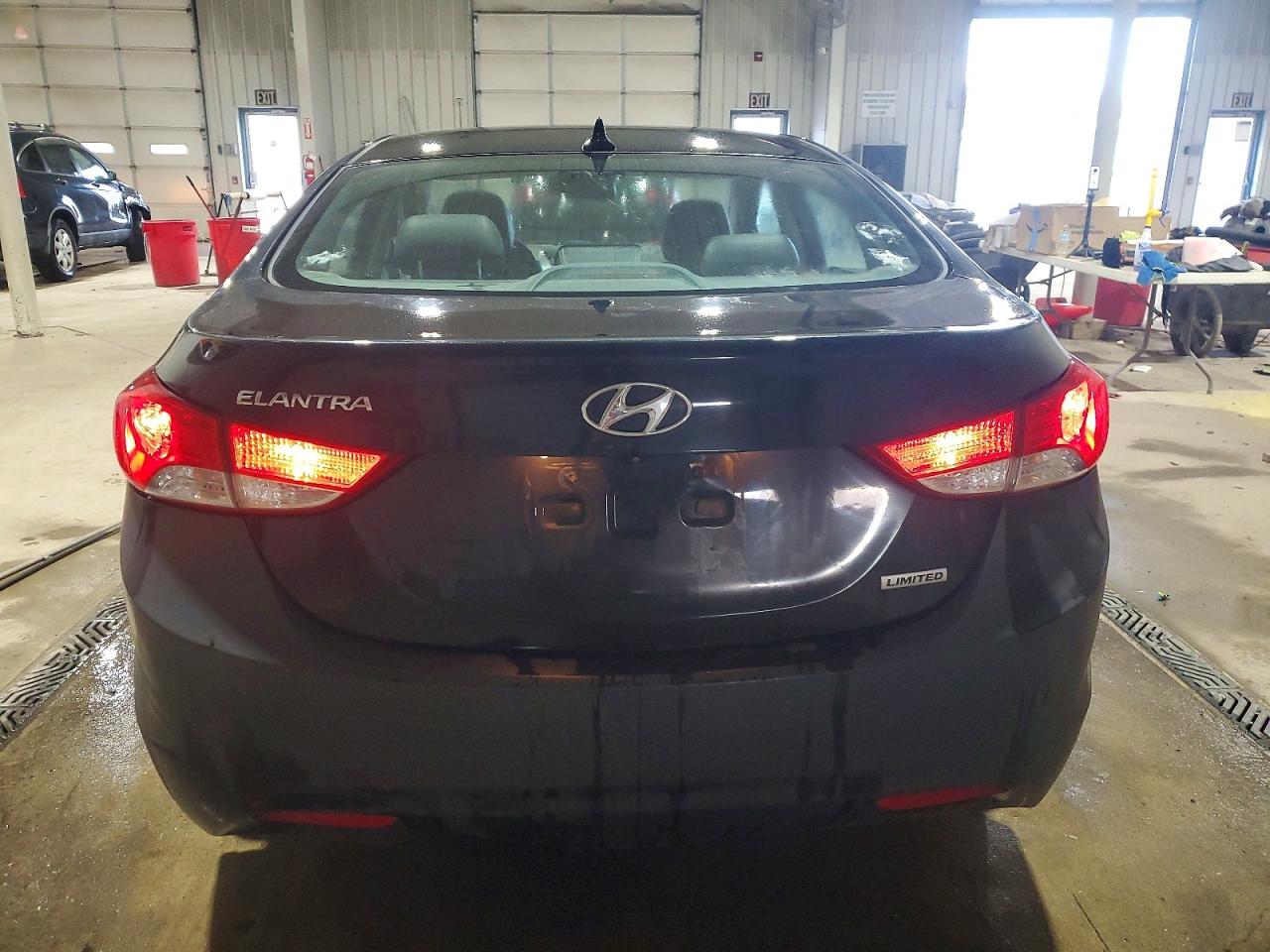 2013 HYUNDAI ELANTRA GLS photo 6