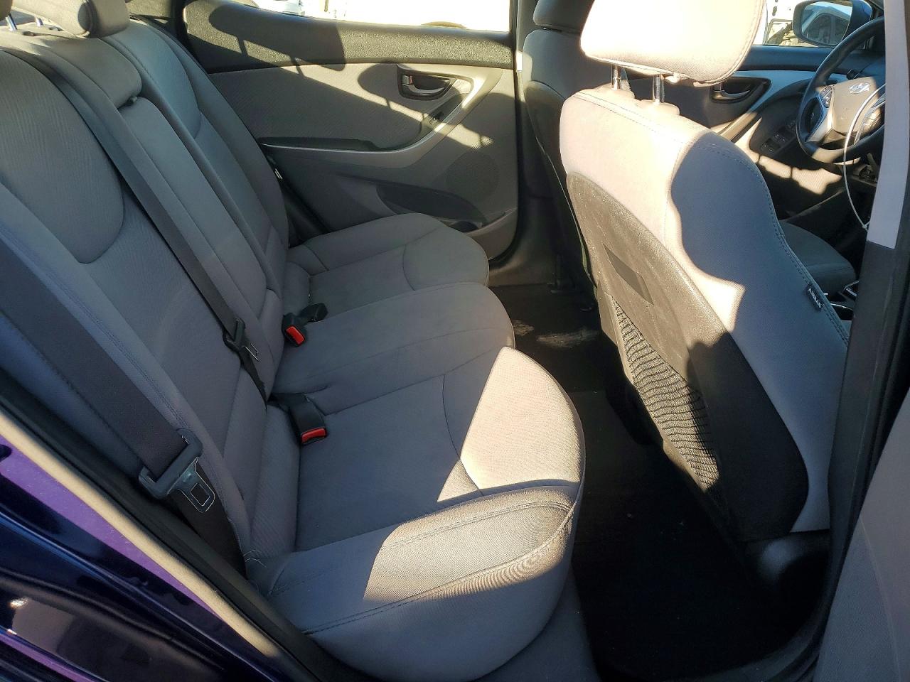 2013 HYUNDAI ELANTRA GLS photo 28