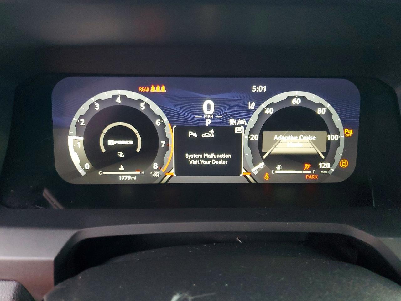 2025 TOYOTA TACOMA DOUBLE CAB photo 9