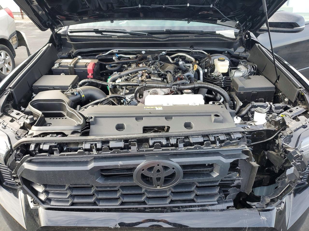2025 TOYOTA TACOMA DOUBLE CAB photo 11