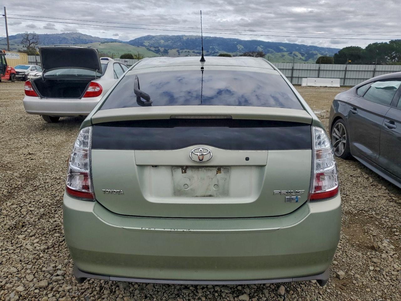 2008 TOYOTA PRIUS photo 6