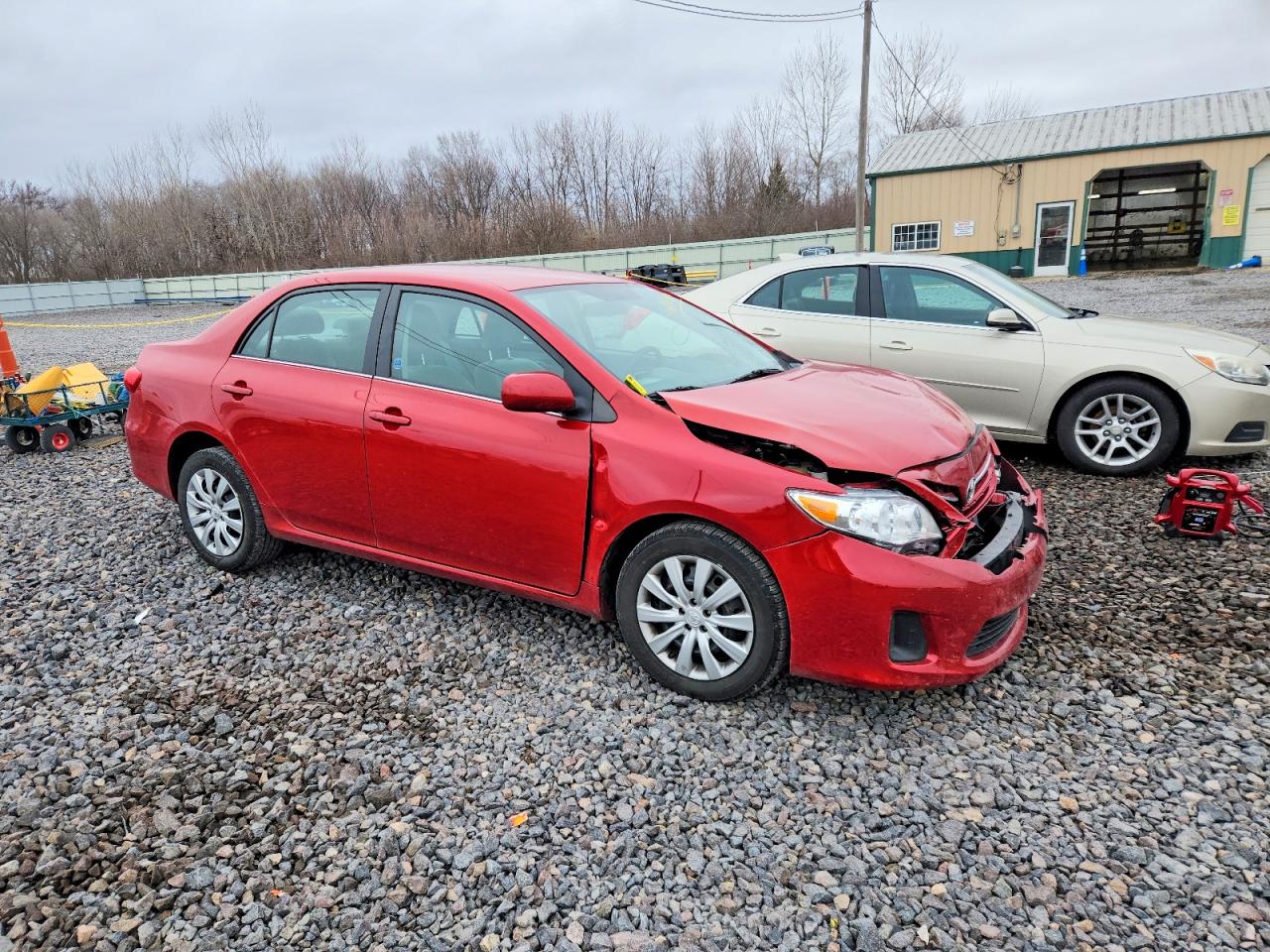 2013 TOYOTA COROLLA BASE photo 4