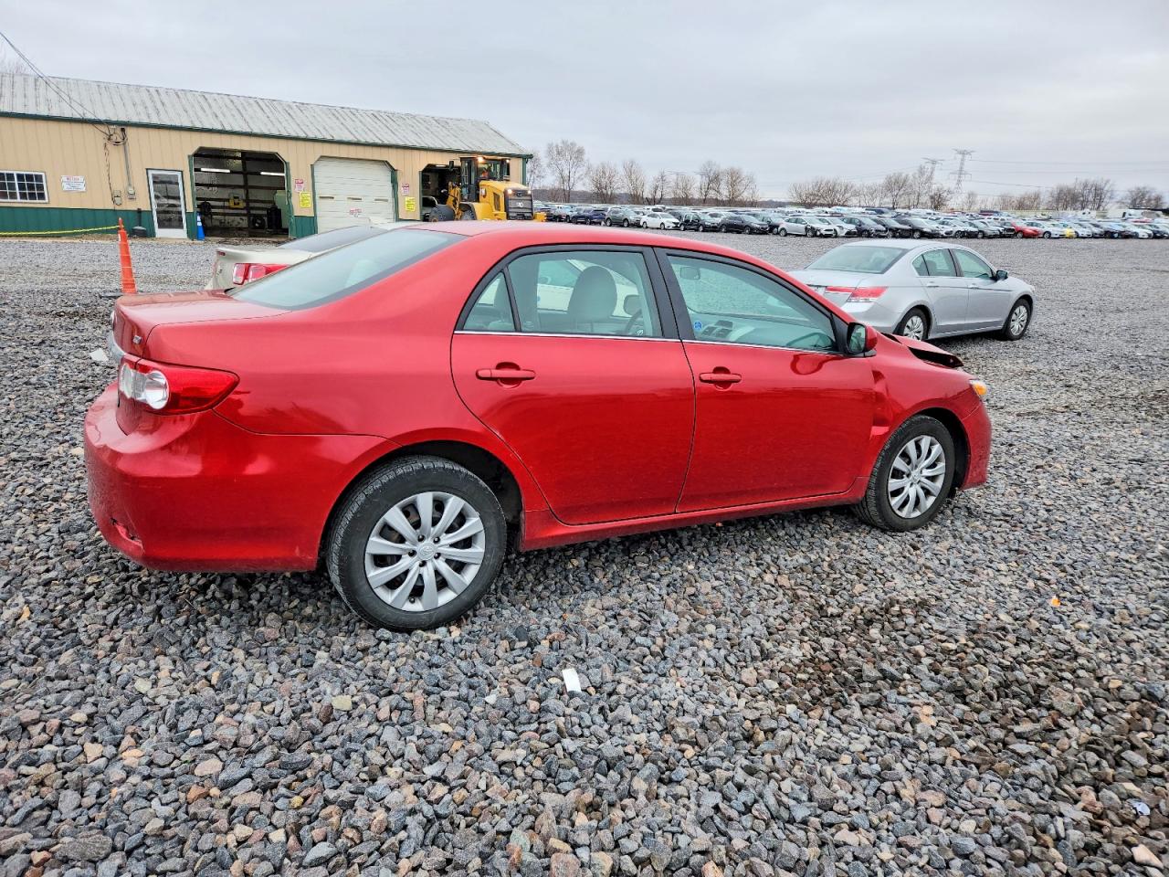 2013 TOYOTA COROLLA BASE photo 3