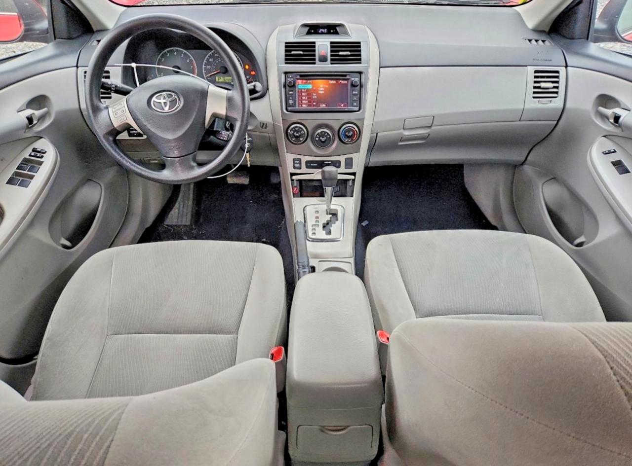 2013 TOYOTA COROLLA BASE photo 8