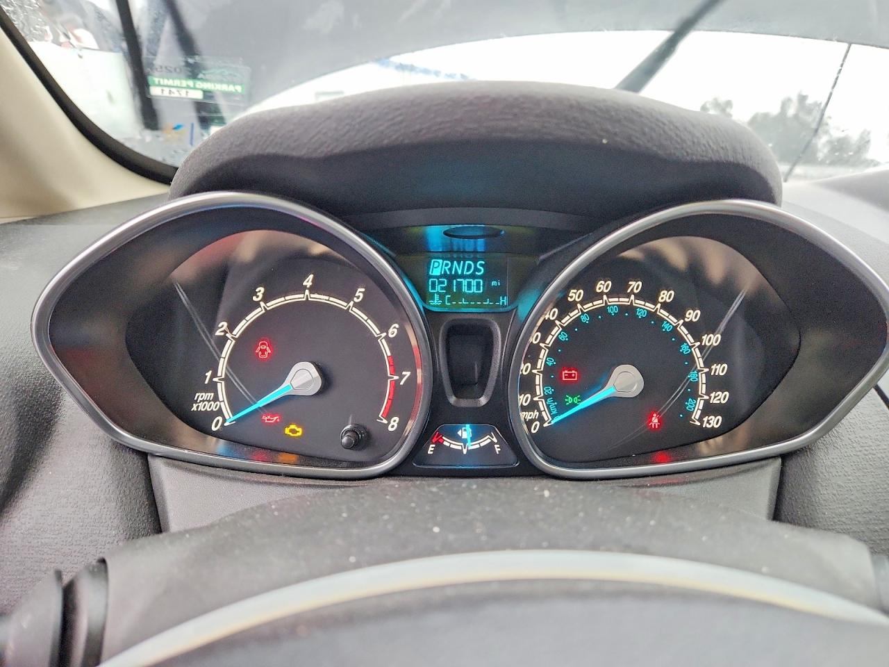 2019 FORD FIESTA SE photo 9
