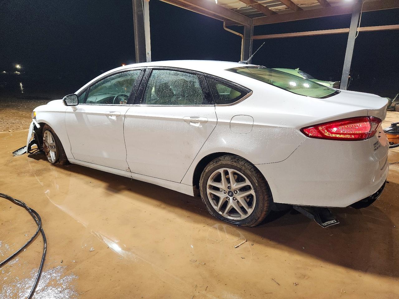2015 FORD FUSION SE photo 4