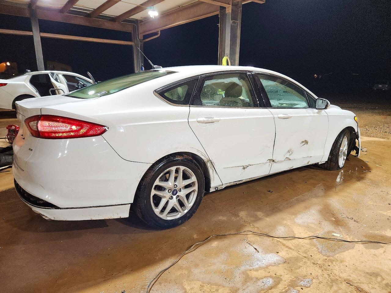 2015 FORD FUSION SE photo 7