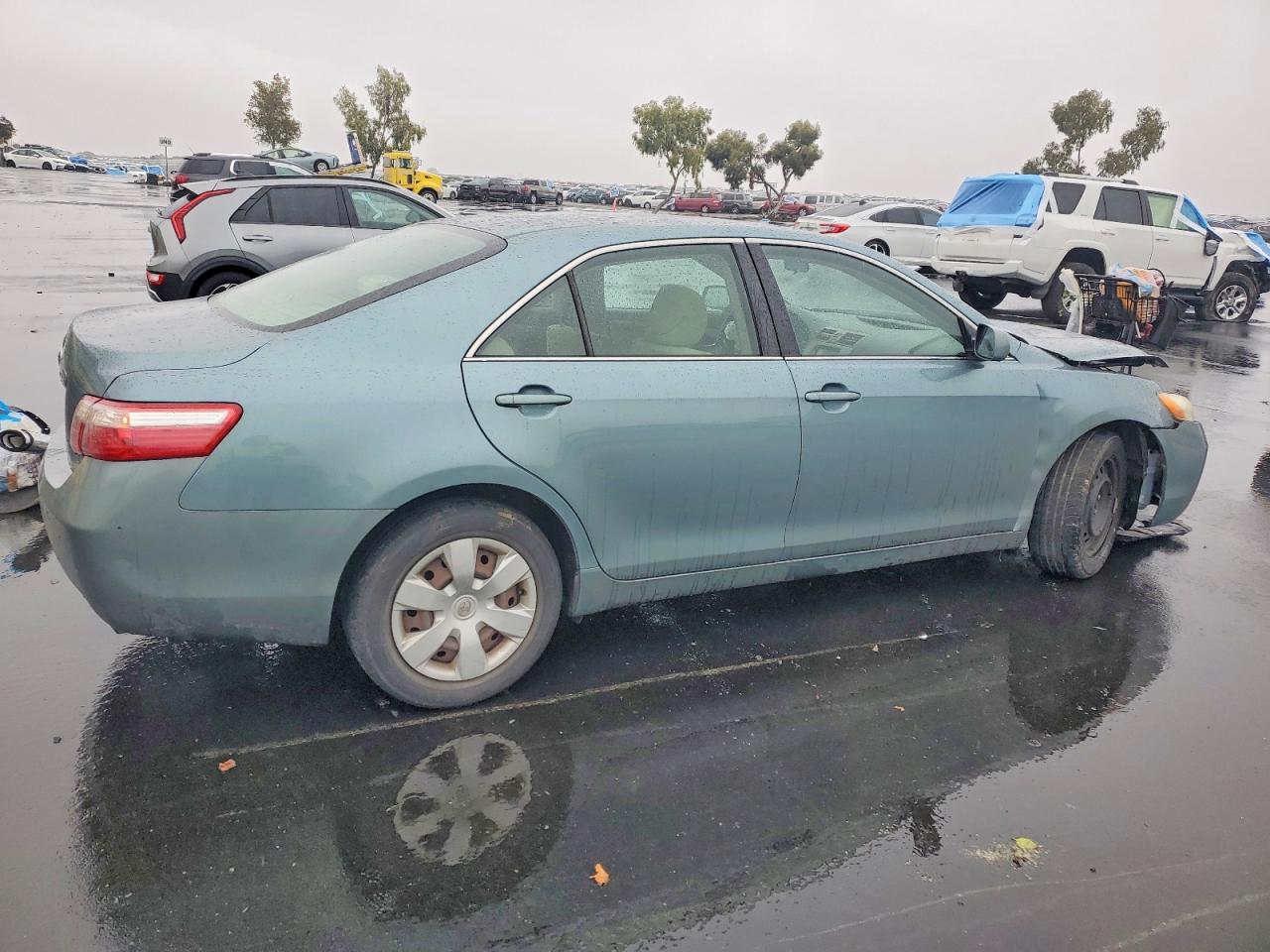 2009 TOYOTA CAMRY BASE photo 3