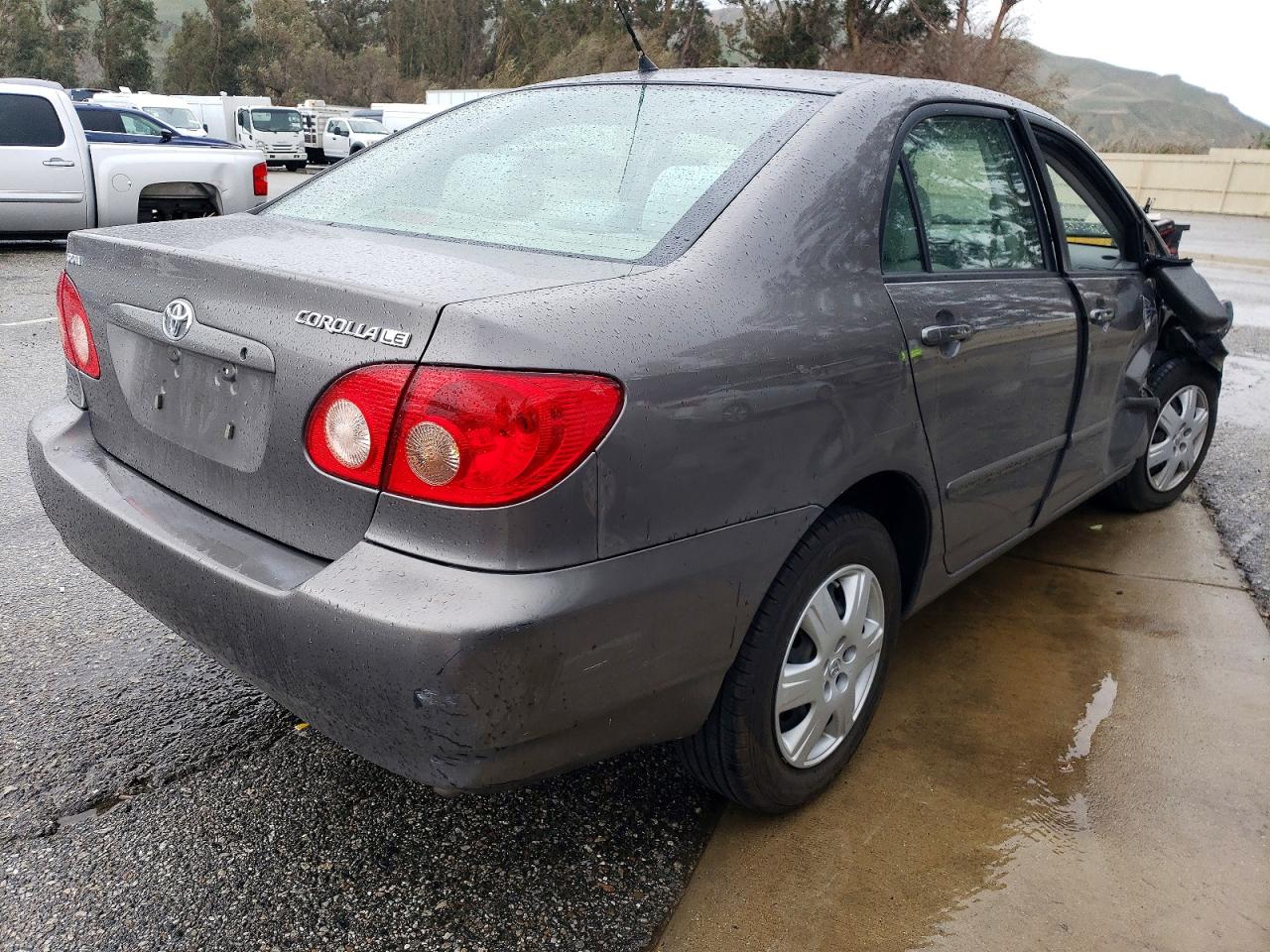 2008 TOYOTA COROLLA CE photo 3