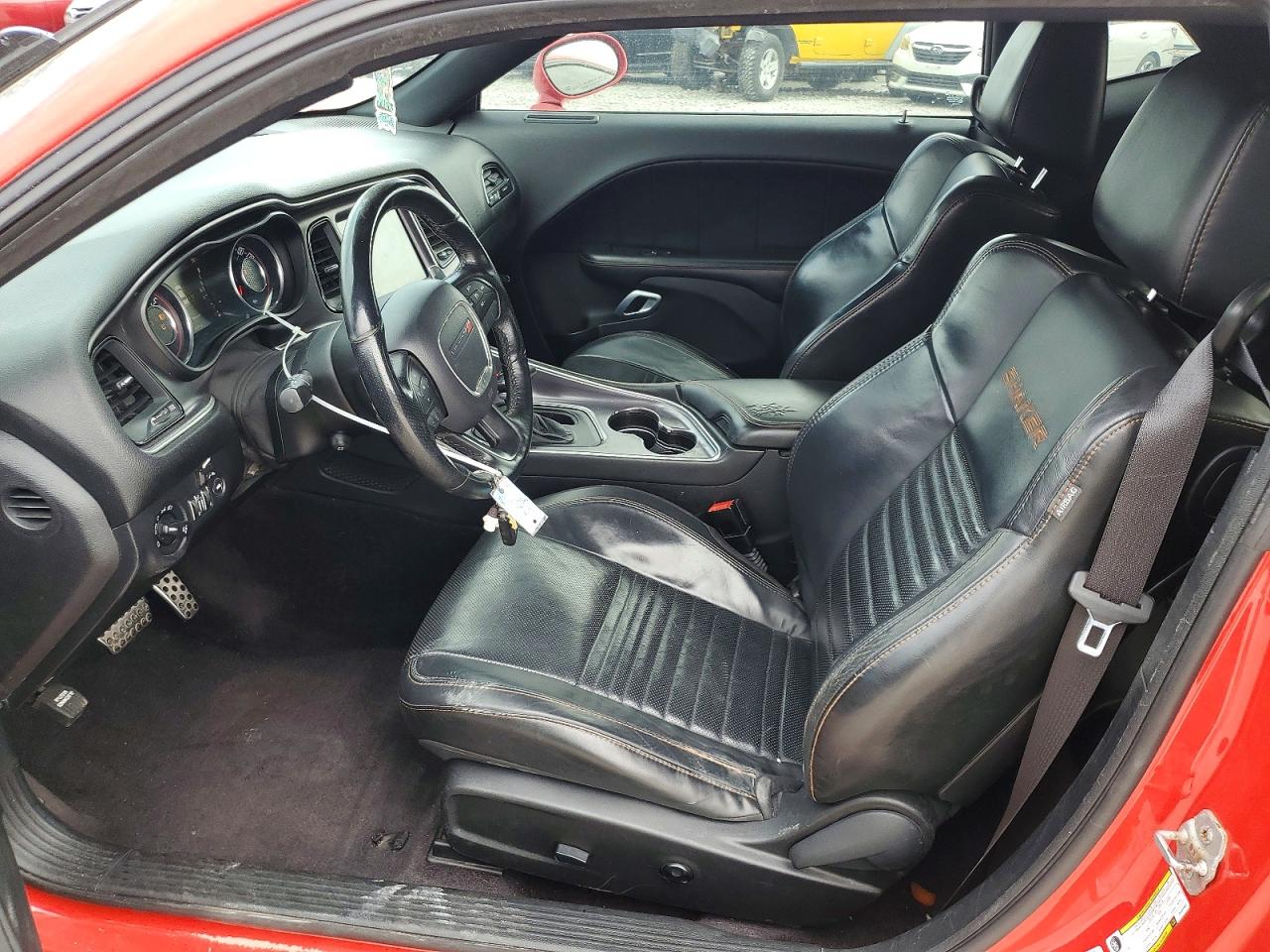2016 DODGE CHALLENGER R/T photo 13