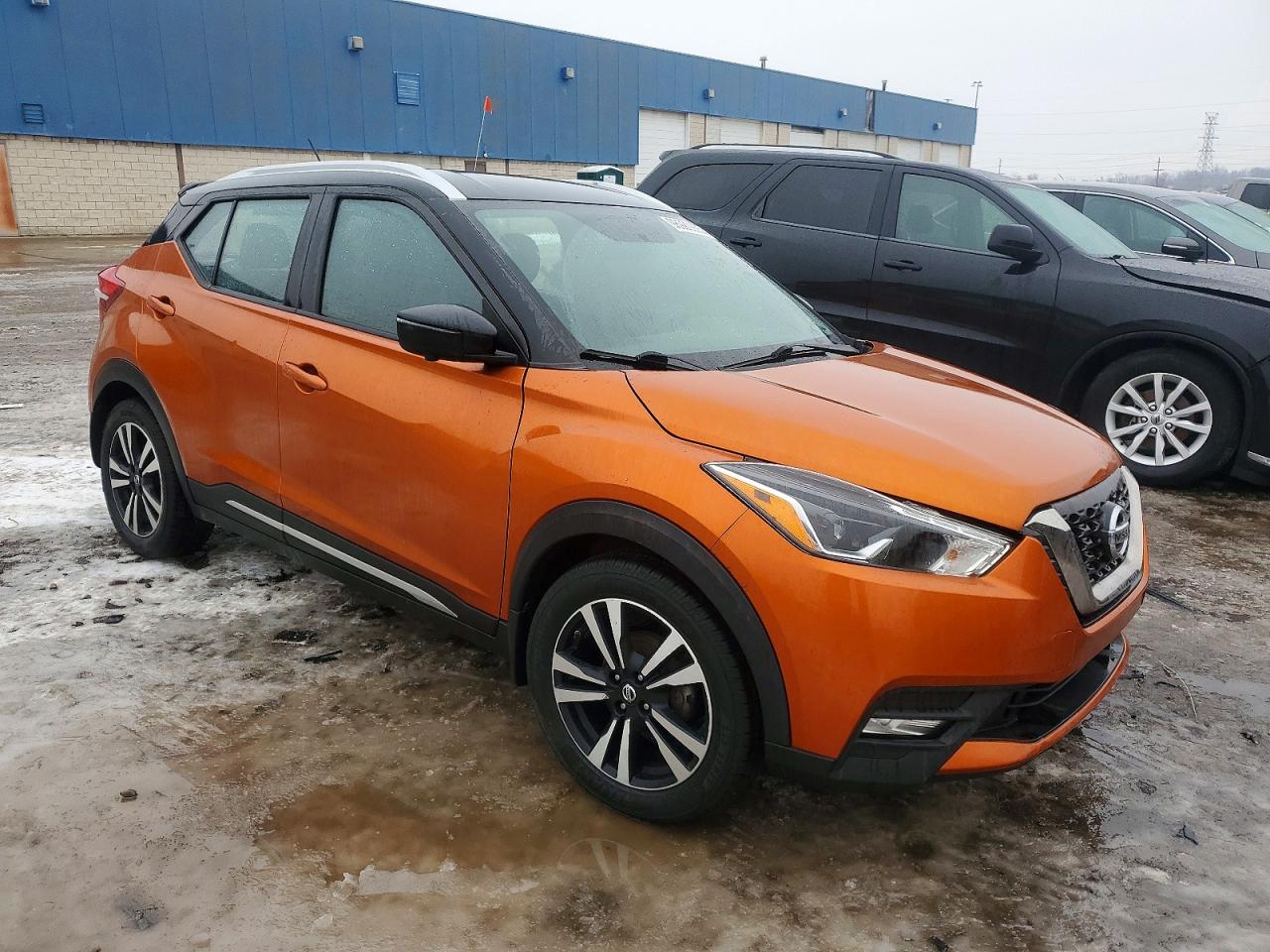 2018 NISSAN KICKS S photo 4