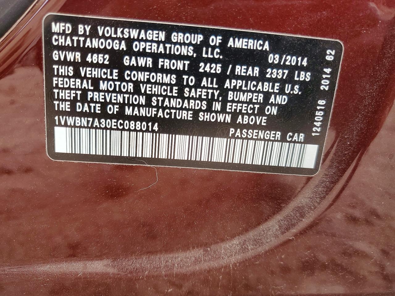 2014 VOLKSWAGEN PASSAT SE photo 12