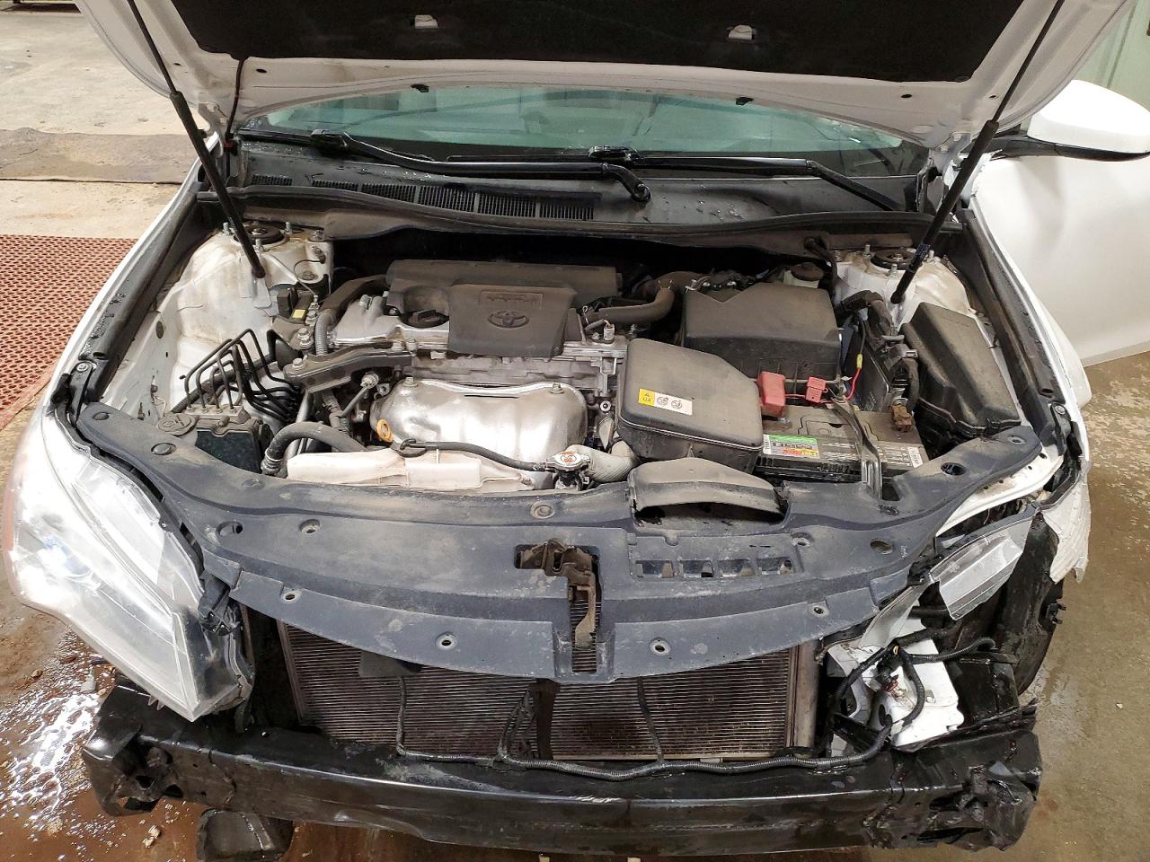 2017 TOYOTA CAMRY LE photo 11