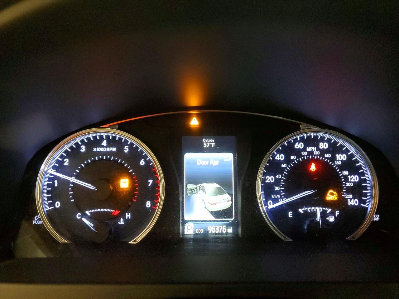 2017 TOYOTA CAMRY LE photo 9