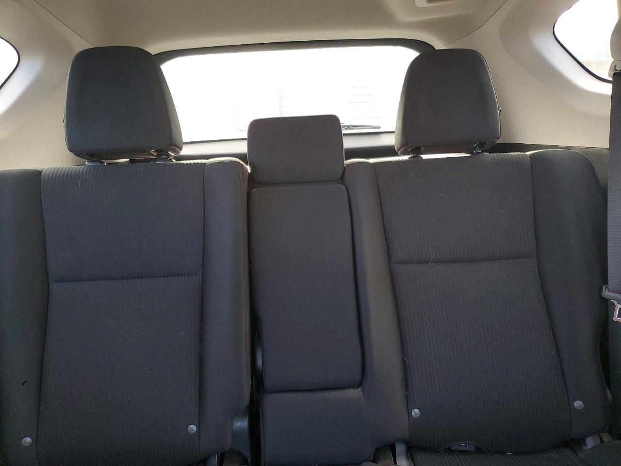 2016 TOYOTA RAV4 LE photo 10