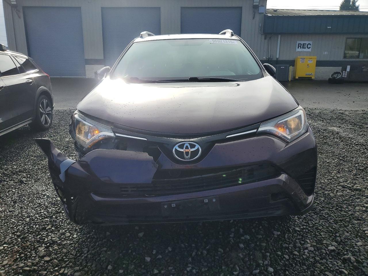 2016 TOYOTA RAV4 LE photo 5