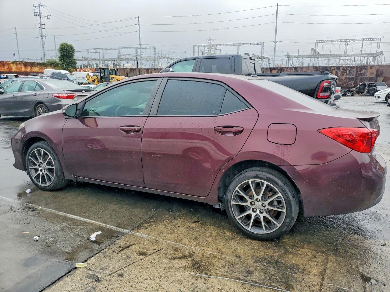 2017 TOYOTA COROLLA L photo 2