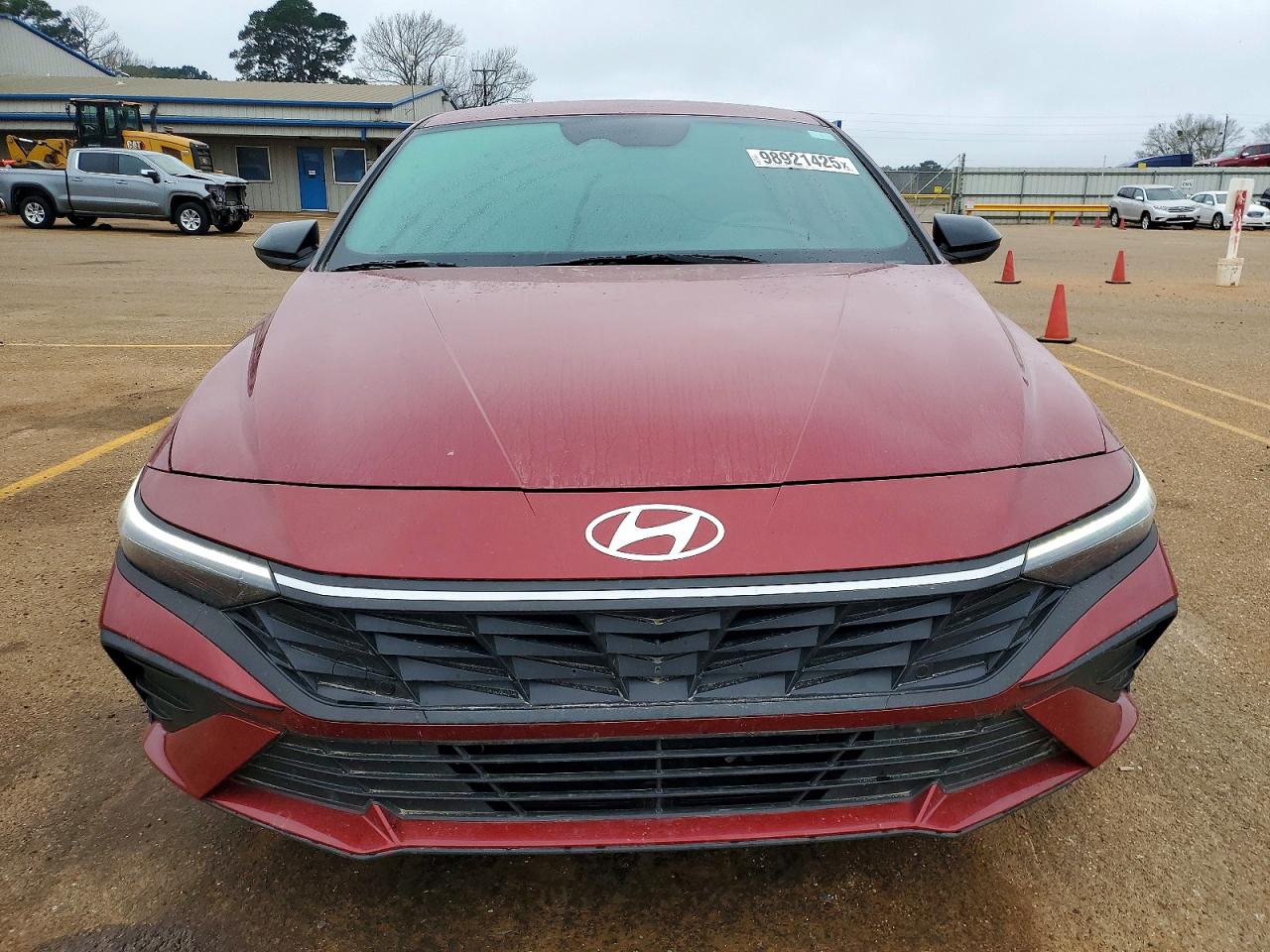 2025 HYUNDAI ELANTRA SEL SPORT photo 5
