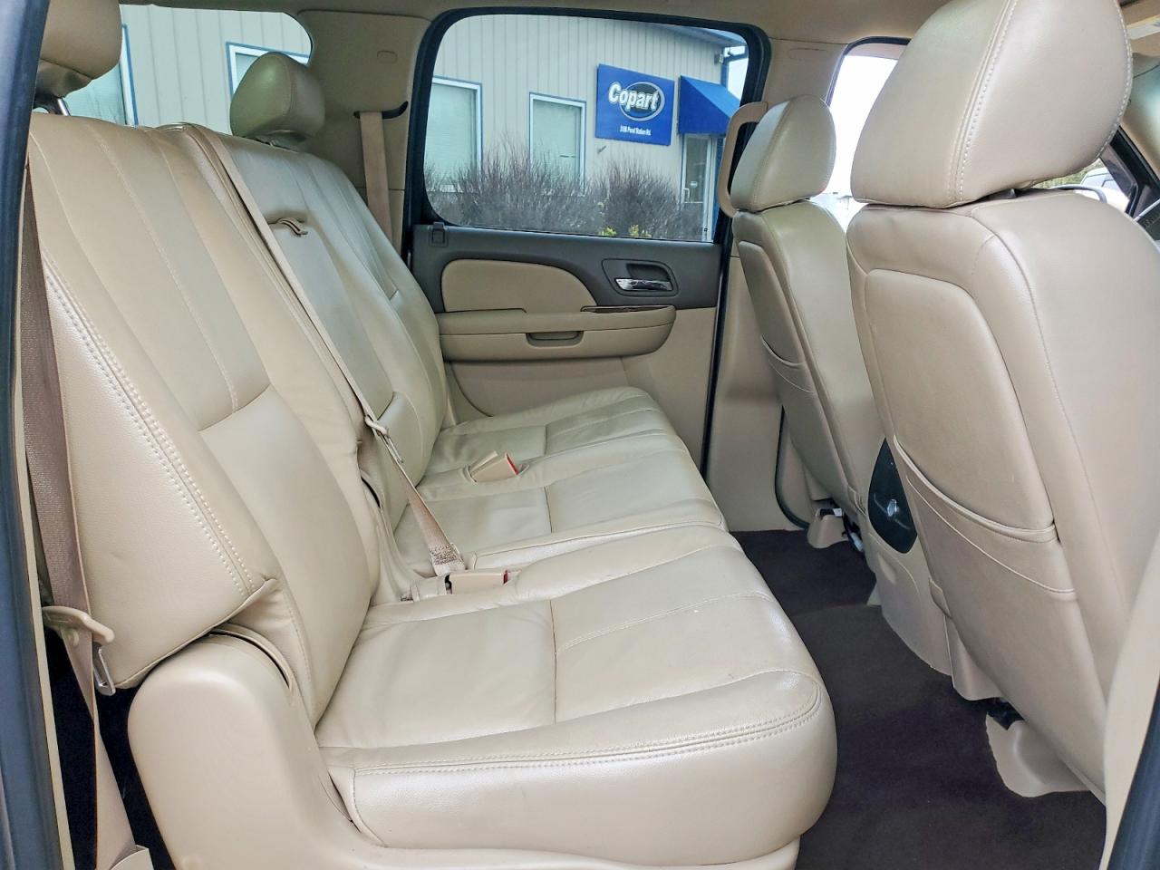 2007 GMC YUKON XL K1500 photo 31