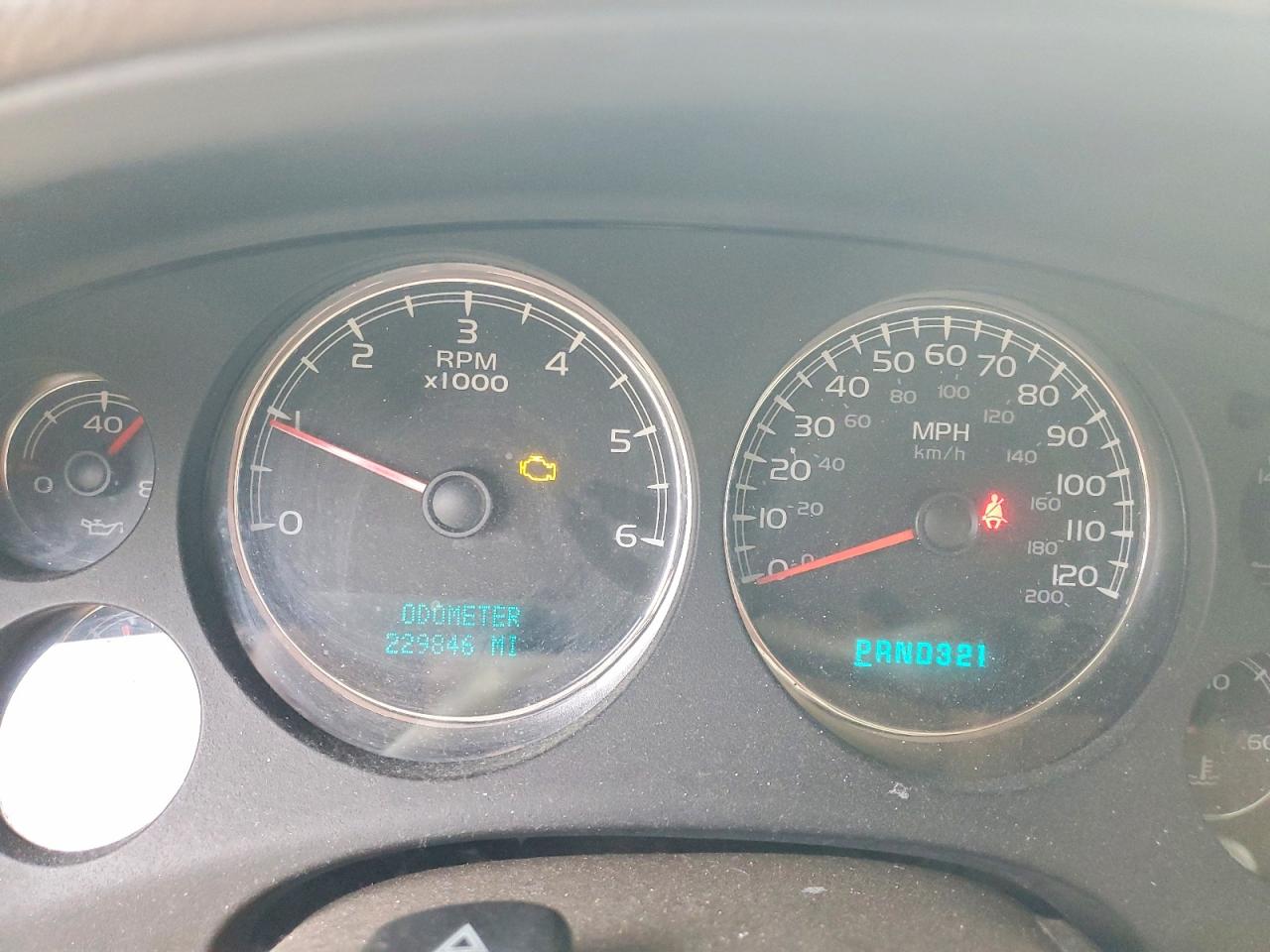 2007 GMC YUKON XL K1500 photo 25
