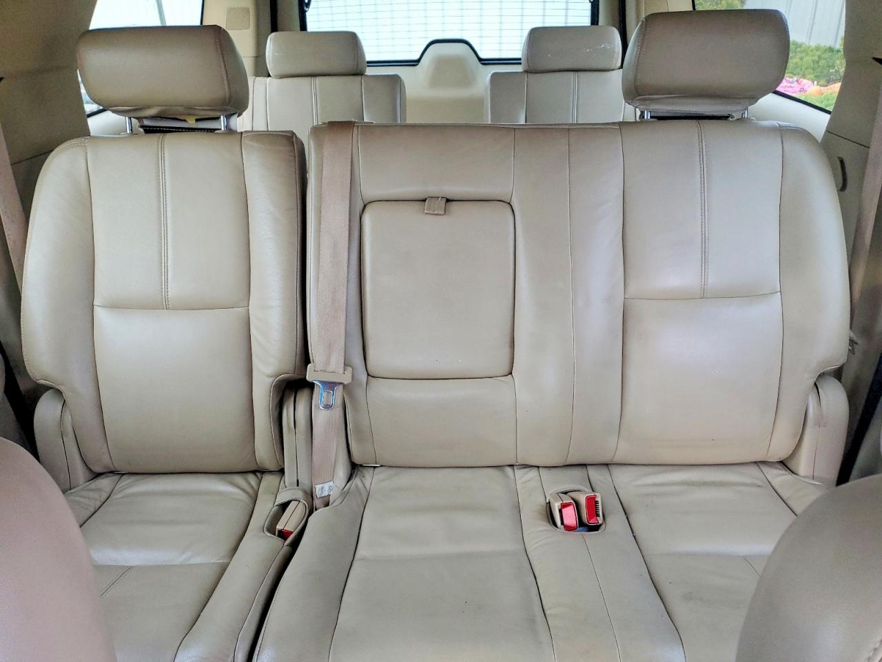 2007 GMC YUKON XL K1500 photo 28