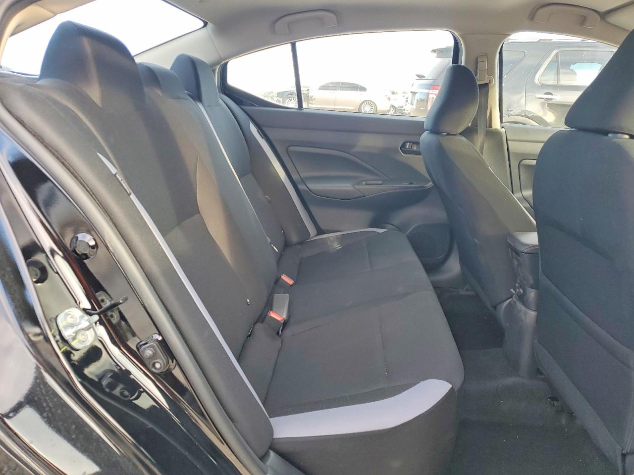 2025 NISSAN VERSA S photo 10