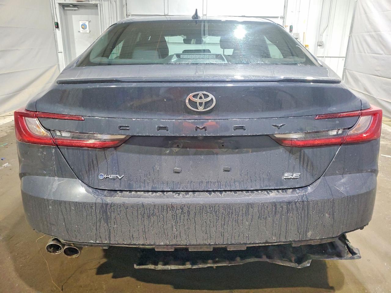 2025 TOYOTA CAMRY XSE photo 6