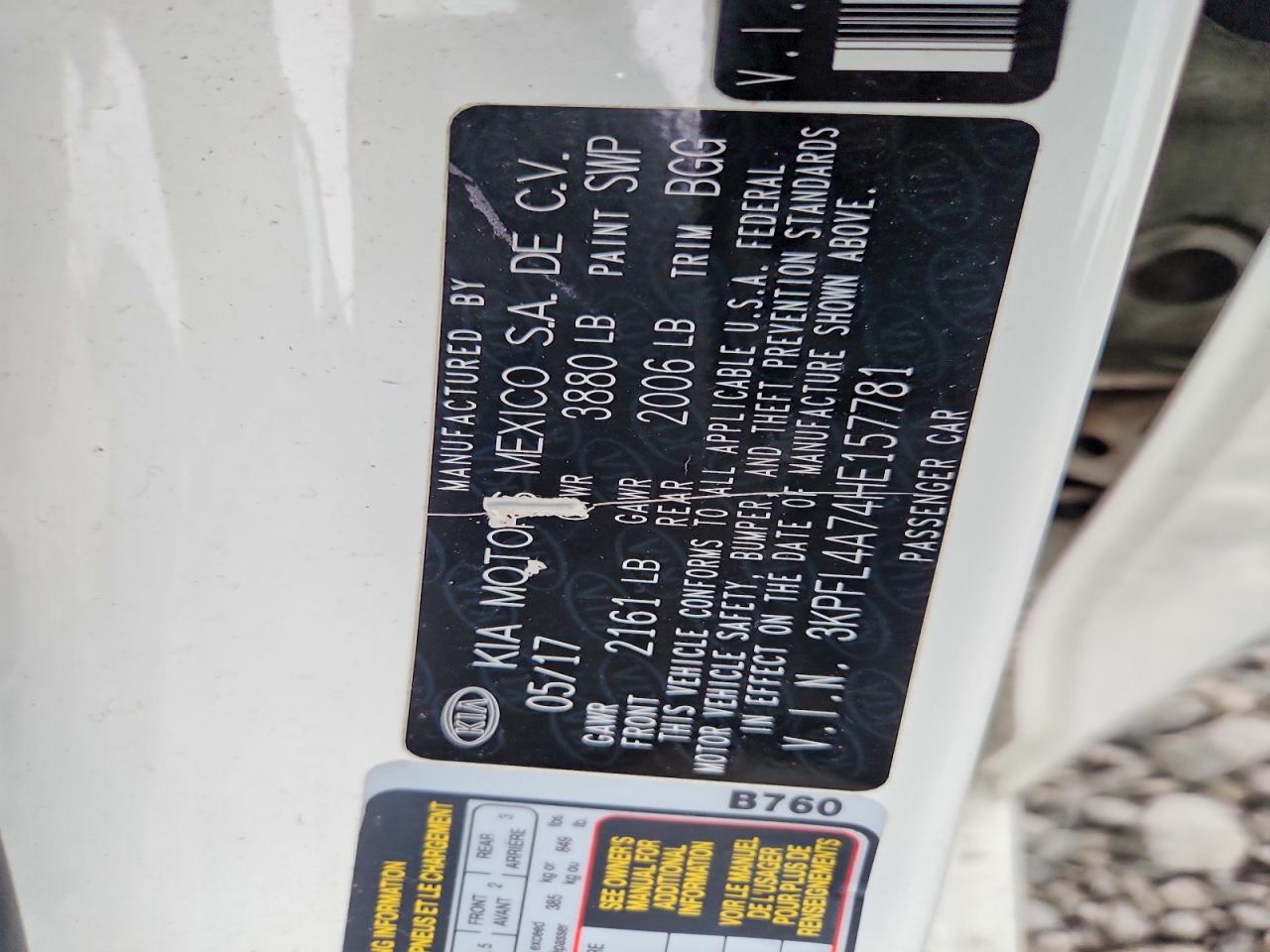2017 KIA FORTE LX photo 12