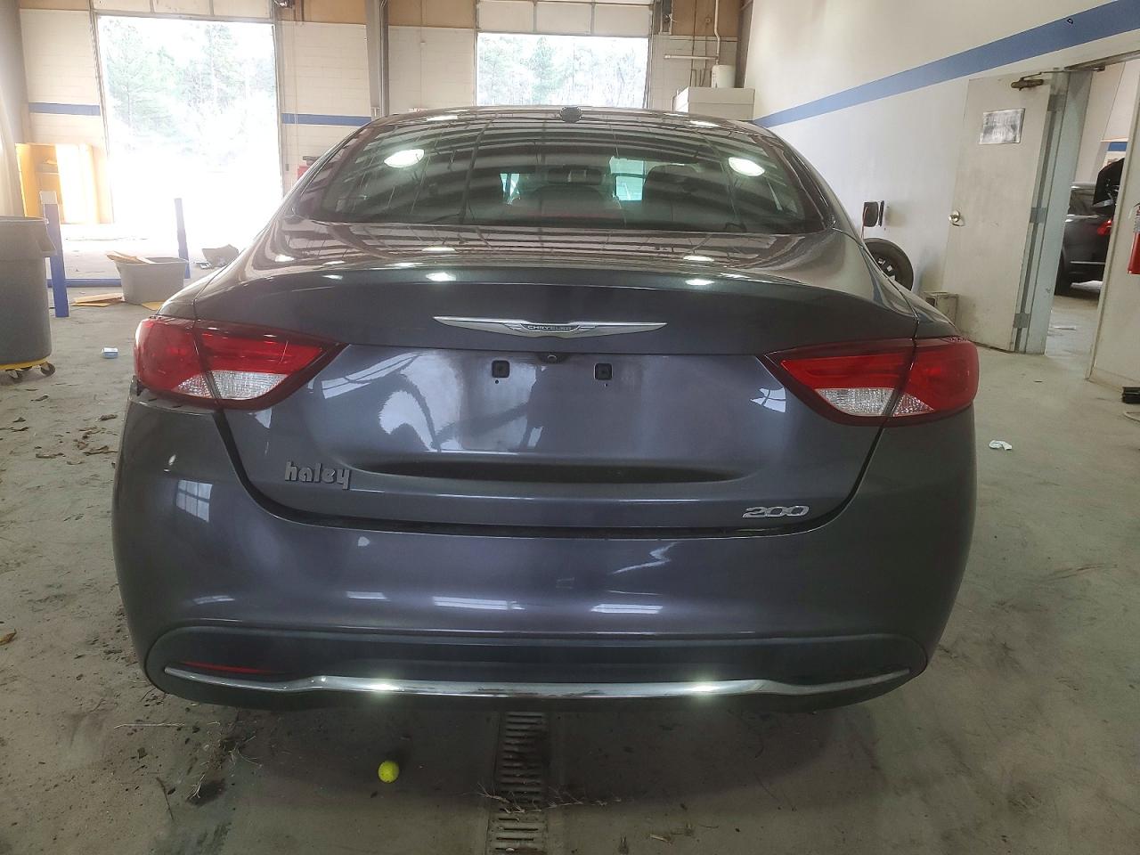 2015 CHRYSLER 200 LIMITED photo 6