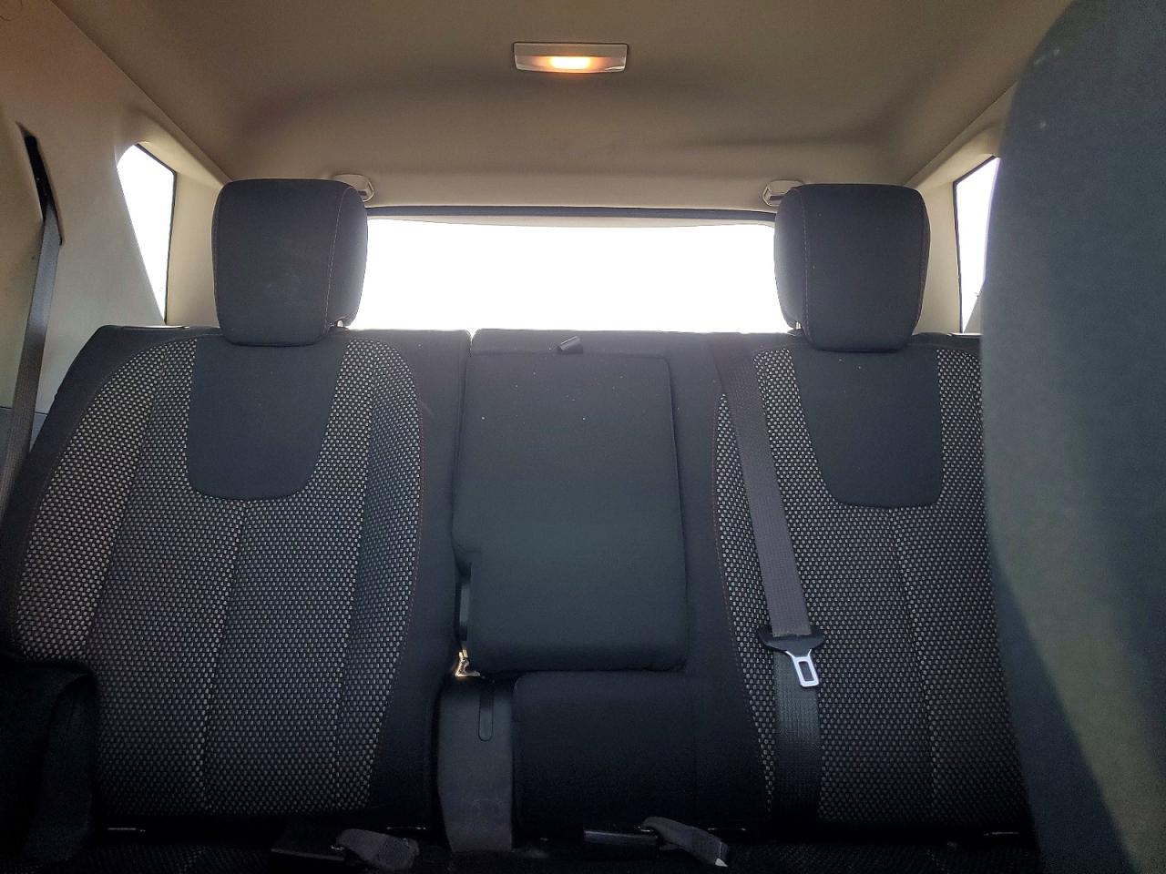 2016 CHEVROLET EQUINOX LT photo 10