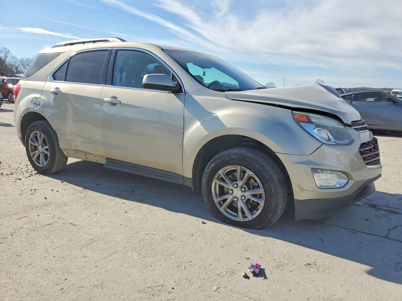 2016 CHEVROLET EQUINOX LT photo 4