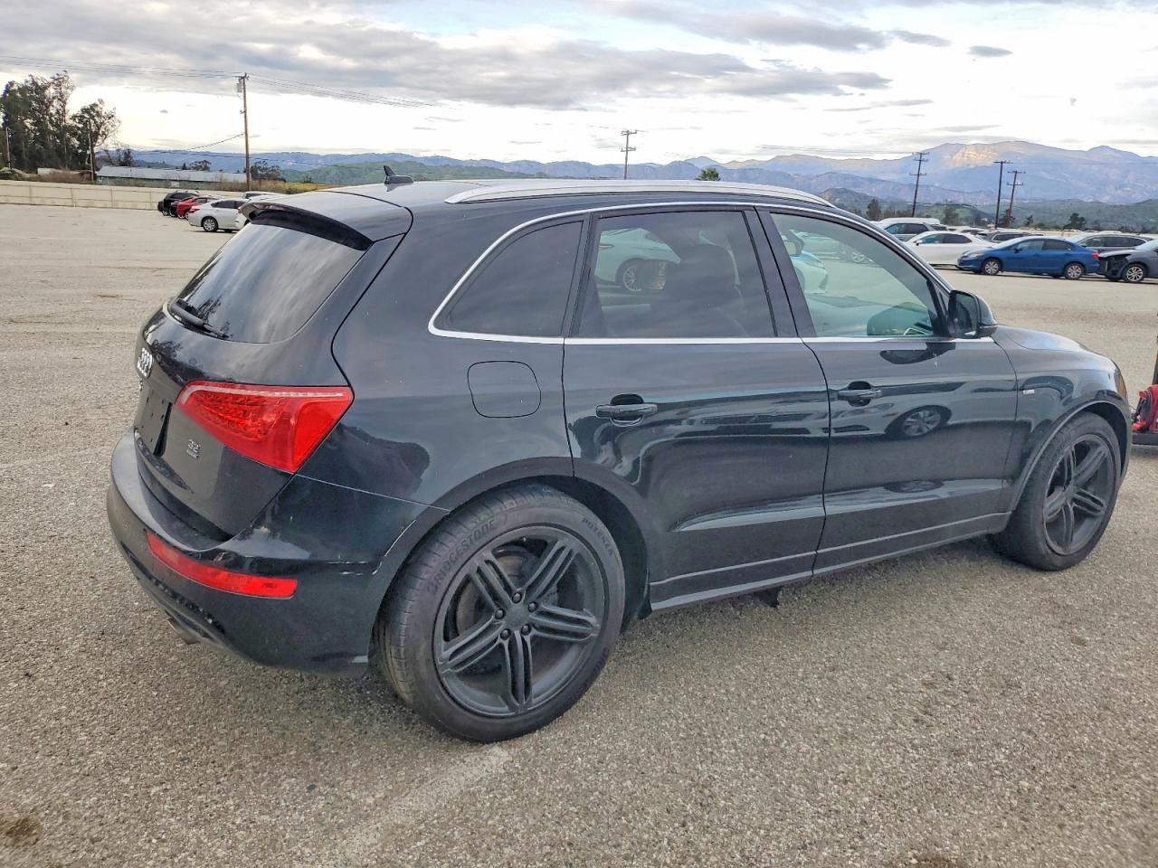 2012 AUDI Q5 PREMIUM PLUS photo 5