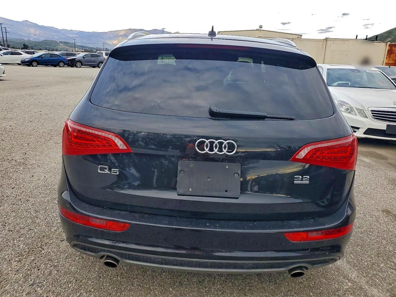 2012 AUDI Q5 PREMIUM PLUS photo 11