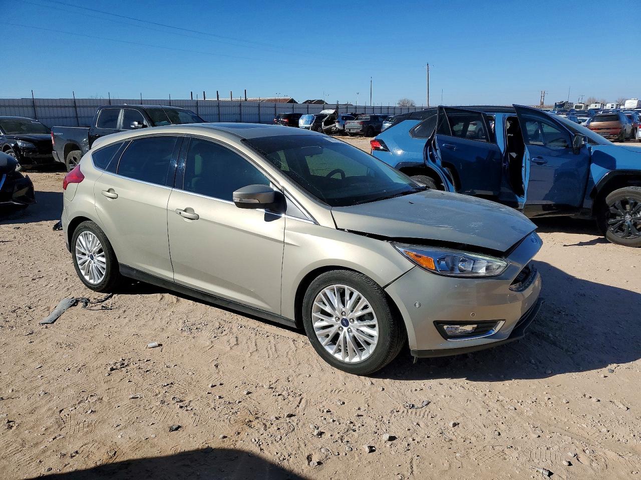2015 FORD FOCUS TITANIUM photo 4